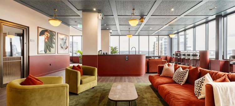 由查尔斯·霍普管理的利兹中心(Charles Hope Leeds)图片