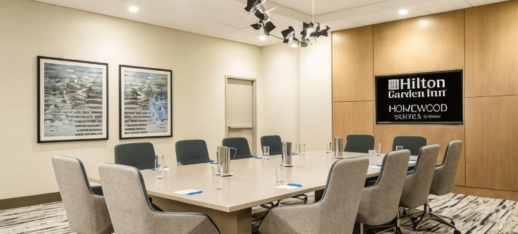 Homewood Suites by Hilton托莱多市中心(Homewood Suites by Hilton Toledo Downtown)图片