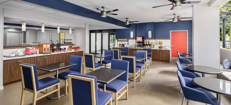 希尔顿欢朋酒店-劳德代尔堡赛普里斯溪(Hampton Inn Ft. Lauderdale-Cypress Creek)图片