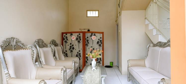 RedDoorz at Dewanti Syariah near Stasiun Tulungagung图片