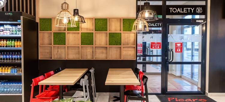 Picaro Żarska Wieś Północ 酒店(Hotel Picaro Żarska Wieś Północ A4 Kierunek Niemcy)图片
