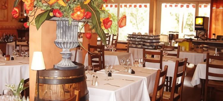 图尔西红马原创城市酒店(The Originals City Hôtel le Cheval Rouge Tours Ouest)图片