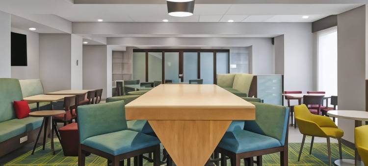 拉斯维加斯大道南欢朋酒店(Hampton Inn by Hilton Las Vegas Strip South)图片