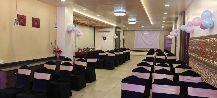 纸牌酒店(Hotel Solitaire)图片