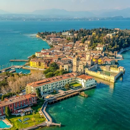 意大利米兰+威尼斯+佛罗伦萨+锡耶纳+罗马+波西塔诺+阿马尔菲海岸+庞贝宫+那不勒斯14日13晚私家团