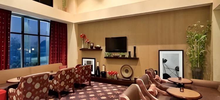 米灵顿欢朋套房酒店(Hampton Inn & Suites Millington)图片