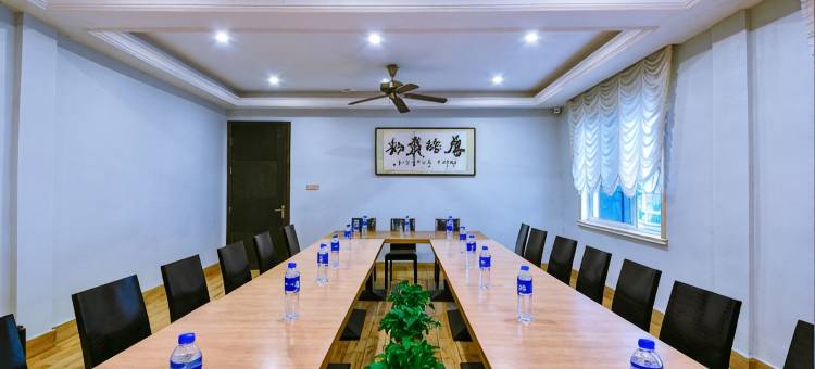 温州铂金酒店(东瓯智库夜市店)图片