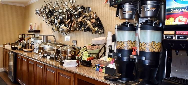 伊斯顿贝斯特韦斯特优质套房酒店(Best Western Plus Easton Inn  Suites)图片