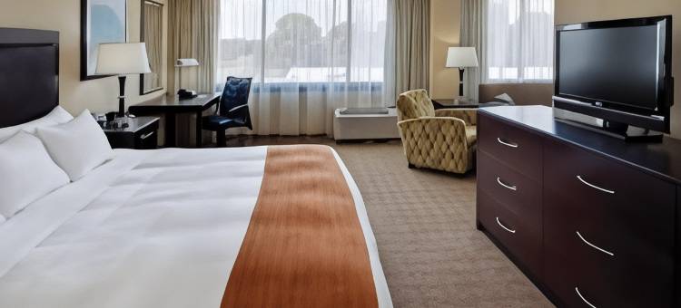 弗里霍尔德丽笙酒店(Radisson Hotel Freehold)图片