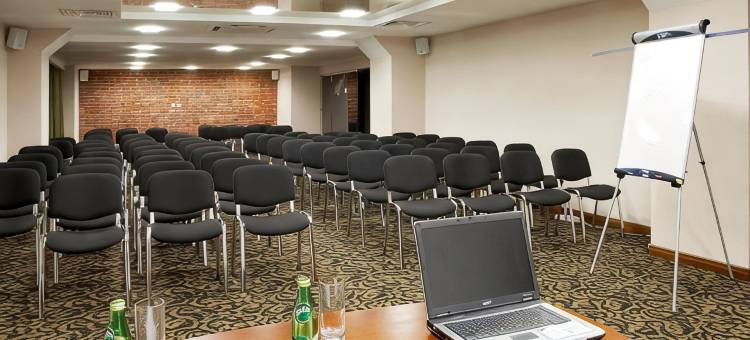 本尼菲兹广场国会酒店(Benefit Plaza Congress Hotel)图片