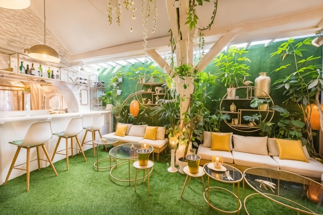 Buddha Beach Thoiry Over view