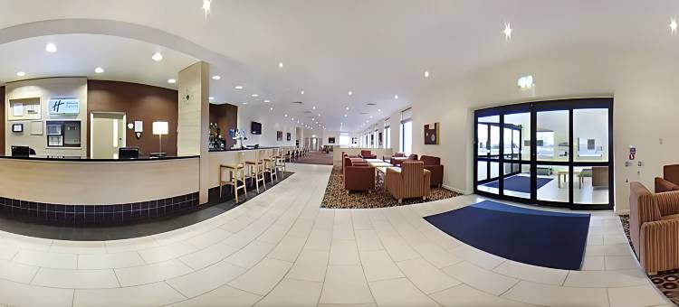 Holiday Inn Express 安特里姆 - M2，JCT.1(Holiday Inn Express Antrim - M2, Jct.1)图片