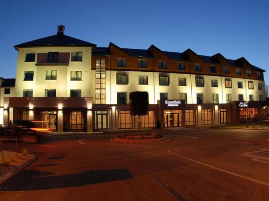 沙勒维尔公园酒店&休闲俱乐部