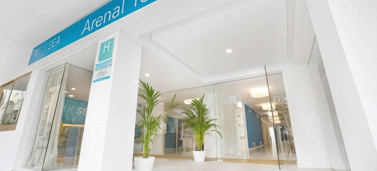 BLUESEA 阿雷纳尔塔(Bluesea Arenal Tower Adults Only)图片