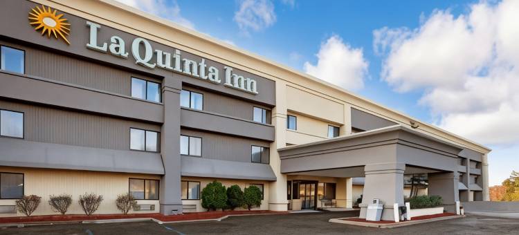 底特律坎顿拉昆塔温德姆酒店(La Quinta Inn by Wyndham Detroit Canton)图片