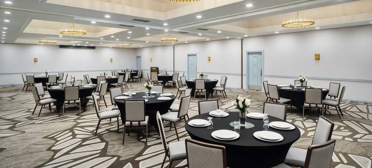 落基山希尔顿逸林酒店(DoubleTree by Hilton Hotel Rocky Mount)图片