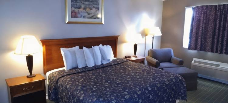 爱荷华城地区/西布兰奇戴斯酒店(Days Inn by Wyndham West Branch Iowa City Area)图片