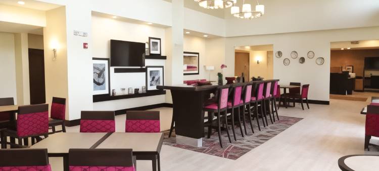 桑达斯基/米兰欢朋酒店及套房(Hampton Inn & Suites Sandusky/Milan)图片