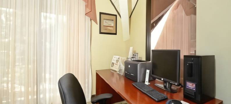 克利夫顿豪生酒店(Howard Johnson by Wyndham Clifton NJ)图片