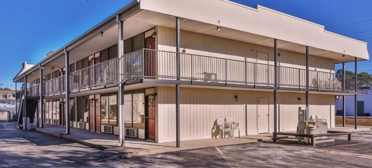 烛花旅馆(Candlewick Inn and Suites)图片