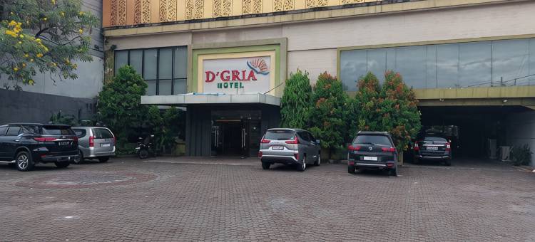 Tripletree Dgria Family Hotel图片