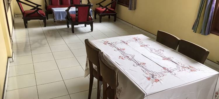 布拉士达宜旅游村米兰达酒店(Hotel Miranda at Desa Wisata Berastagi)图片