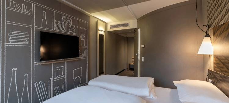 伍珀塔尔市B&B酒店(B&B HOTEL Wuppertal-City)图片