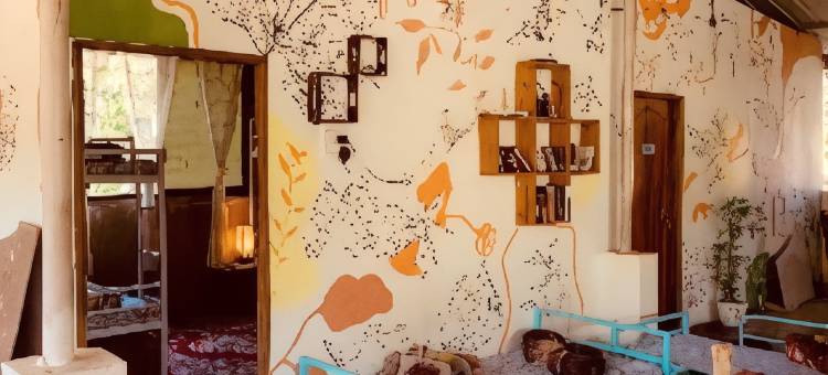 果阿邦罗兹维拉青年旅馆(Rootsvilla Vagator - Longstays, Coworking Backpacker's Hostel)图片