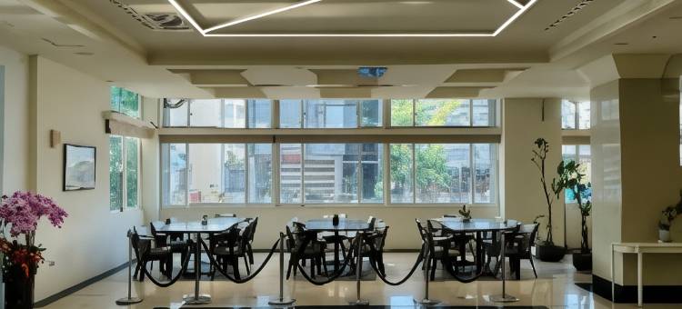 台南新市新大南科大饭店图片