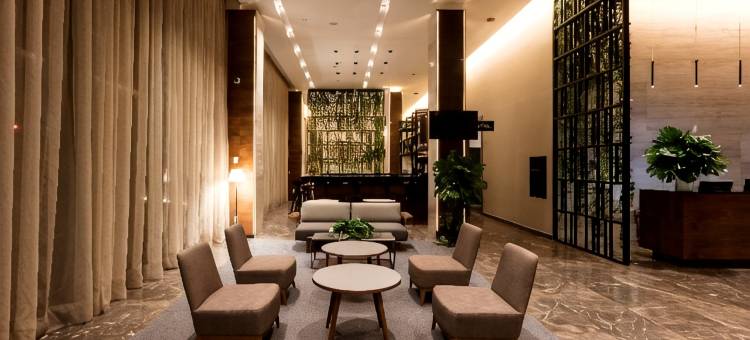 节日酒店梅尼达阿尔塔布里萨(Fiesta Inn Mérida Altabrisa)图片