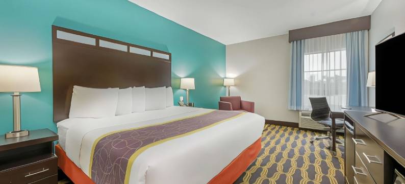 休斯顿亨布尔阿塔斯科斯塔拉昆塔温德姆套房酒店(La Quinta Inn & Suites by Wyndham Houston Humble Atascocita)图片