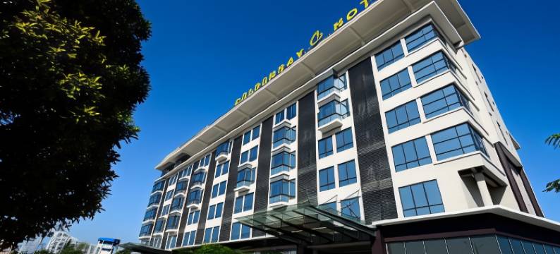 金湾酒店(Goldenbay Hotel)图片