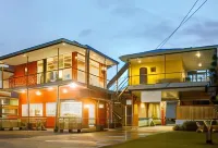 RedDoorz @ EM Pensiontel Butuan City - 2 Sao