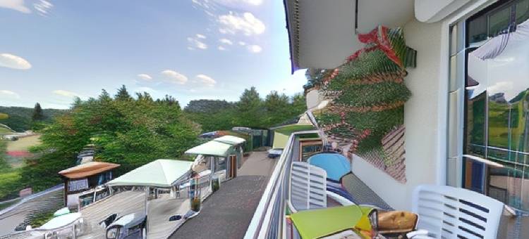 洛吉斯拉梅松卡雷酒店(Logis Hotel Maison Carrée Restaurant O Carré DArt)图片