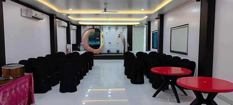 酒店 OM(Hotel OM)图片