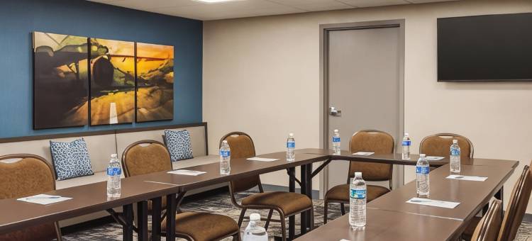 芝加哥奥黑尔国际机场欢朋酒店(Hampton Inn Chicago-O'Hare Int'l. Airport)图片