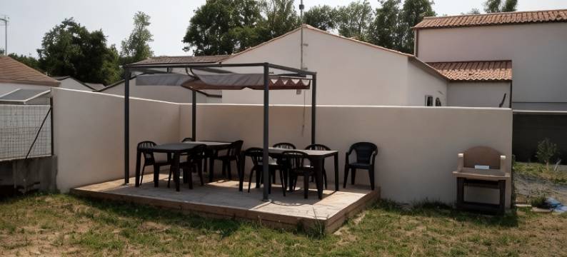 R & C - 室内和平静(R & C - Room & Calm)图片