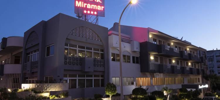 卢娜美丽华俱乐部(Luna Miramar Club)图片