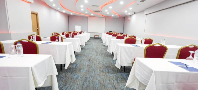 特拉布宗亚丽公园酒店(Anemon Kent Trabzon Otel)图片