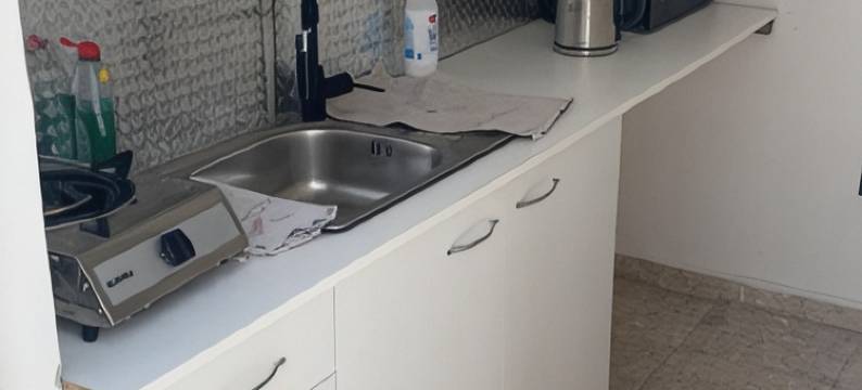 Unique City Hostel 100 Meters from Beach图片