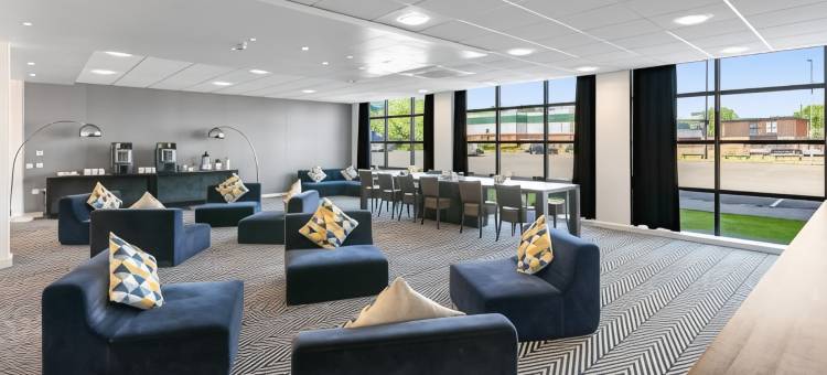 利城智选假日酒店 - 体育村(Holiday Inn Express Leigh - Sports Village)图片