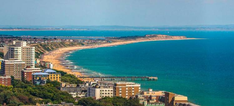 伯恩茅斯东崖普瑞米尔酒店(Premier Inn Bournemouth East Cliff)图片