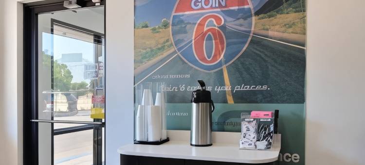 卡尔斯巴德6号汽车旅馆(Motel 6 Carlsbad, NM)图片