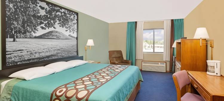 马克姆速8酒店(Super 8 by Wyndham Macomb)图片