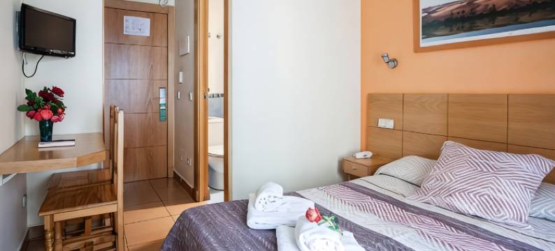 因特尔太阳之门广场住宿(Hostal Inter Puerta del Sol Auto Check IN)图片