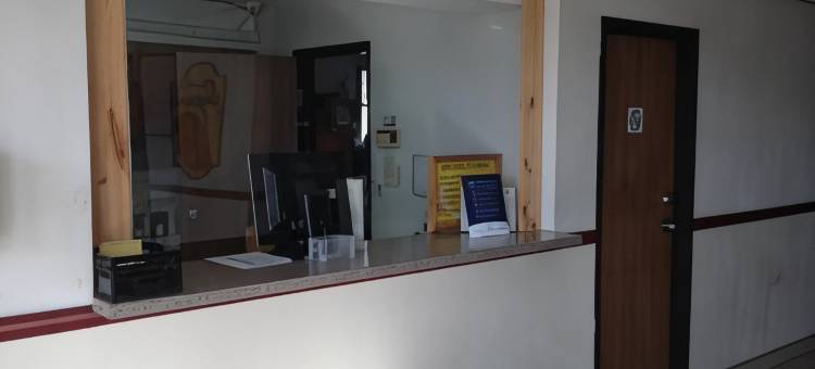 温彻斯特速8酒店(Super 8 by Wyndham Winchester VA)图片