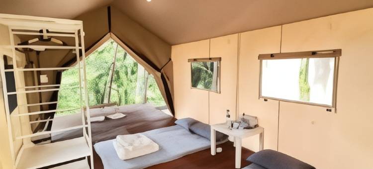 Banyu Pinus Camper Park图片