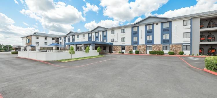 克拉丽奥波因特(Clarion Pointe)图片