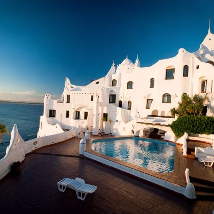 乌拉圭蒙得维的亚+埃斯特角城+科洛尼亚－德尔萨克拉门托7日6晚私家团