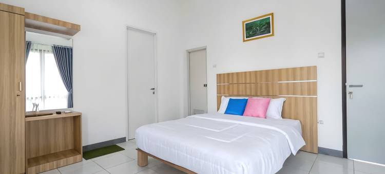 RedDoorz at Batutulis Bogor Villa Papatong by M图片